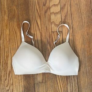 Auden the bliss wireless bra beige size 34D